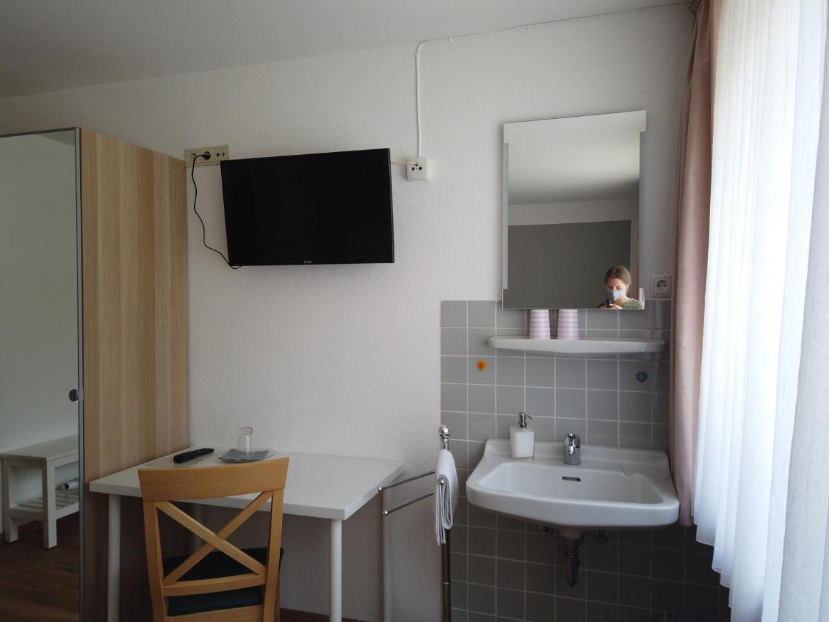 Hotel Waldterrasse Rengsdorf ภายนอก รูปภาพ