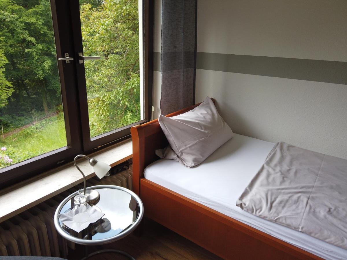 Hotel Waldterrasse Rengsdorf ภายนอก รูปภาพ